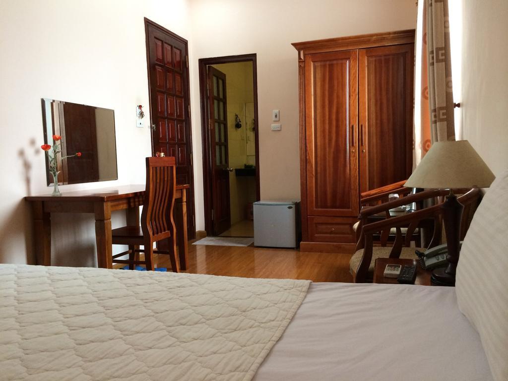 Clover Hanoi Hotel Екстер'єр фото