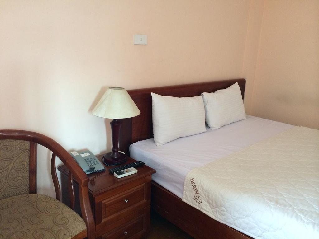 Clover Hanoi Hotel Екстер'єр фото