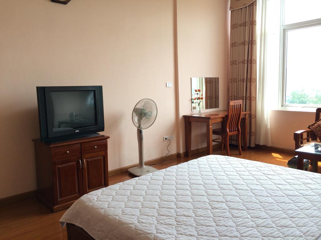 Clover Hanoi Hotel Екстер'єр фото