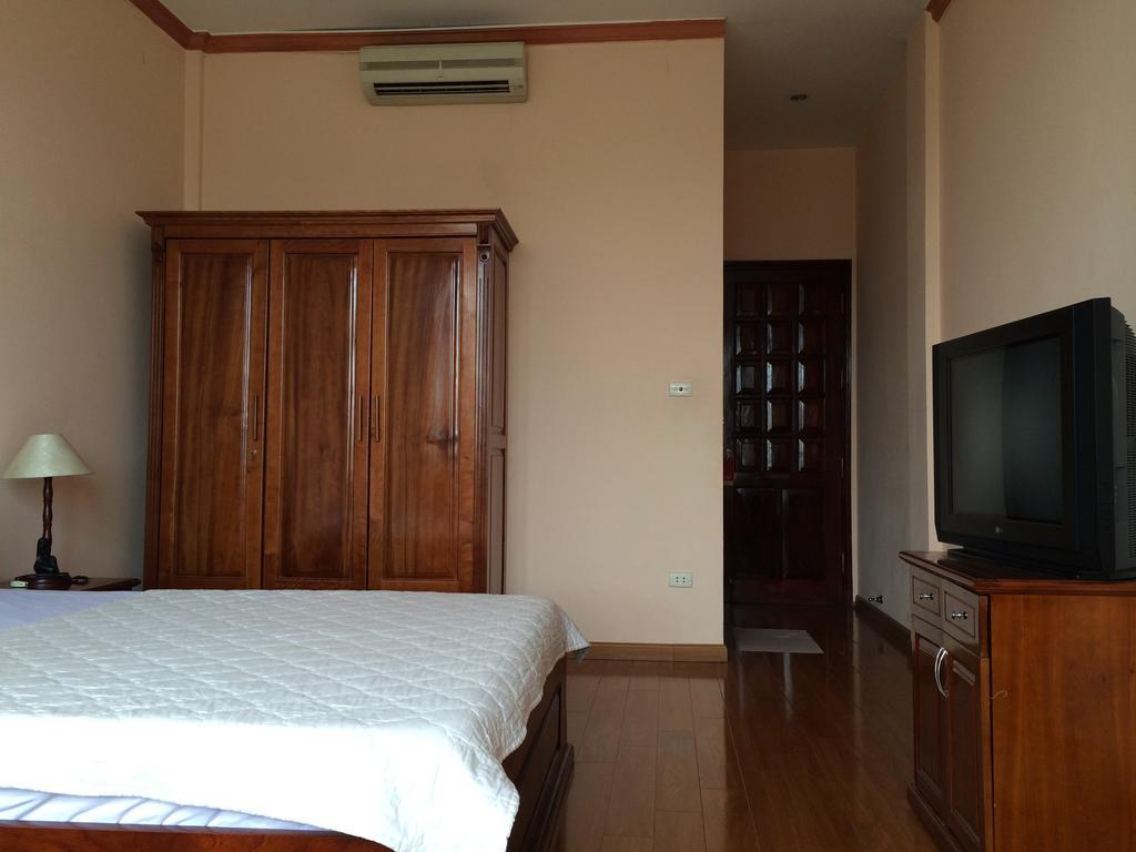 Clover Hanoi Hotel Екстер'єр фото