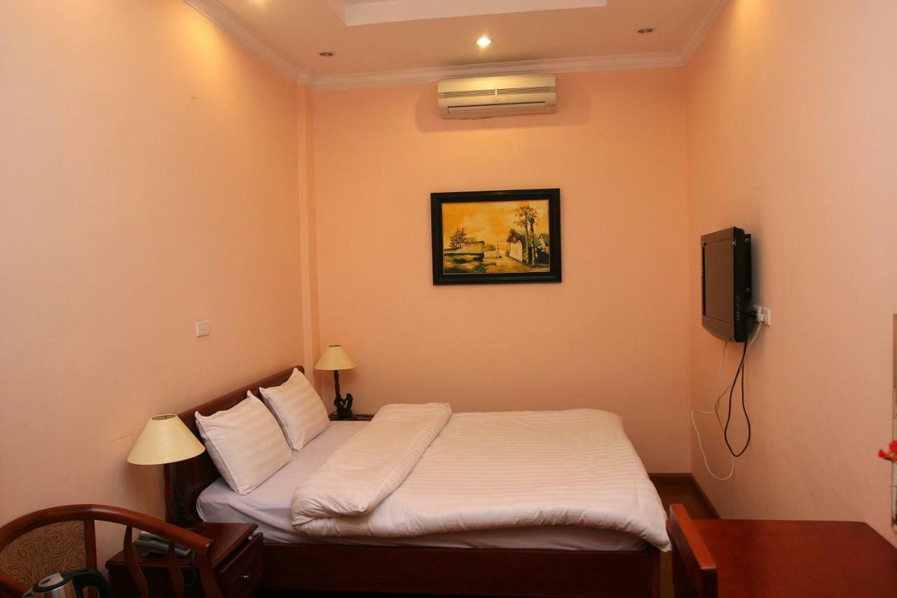 Clover Hanoi Hotel Екстер'єр фото