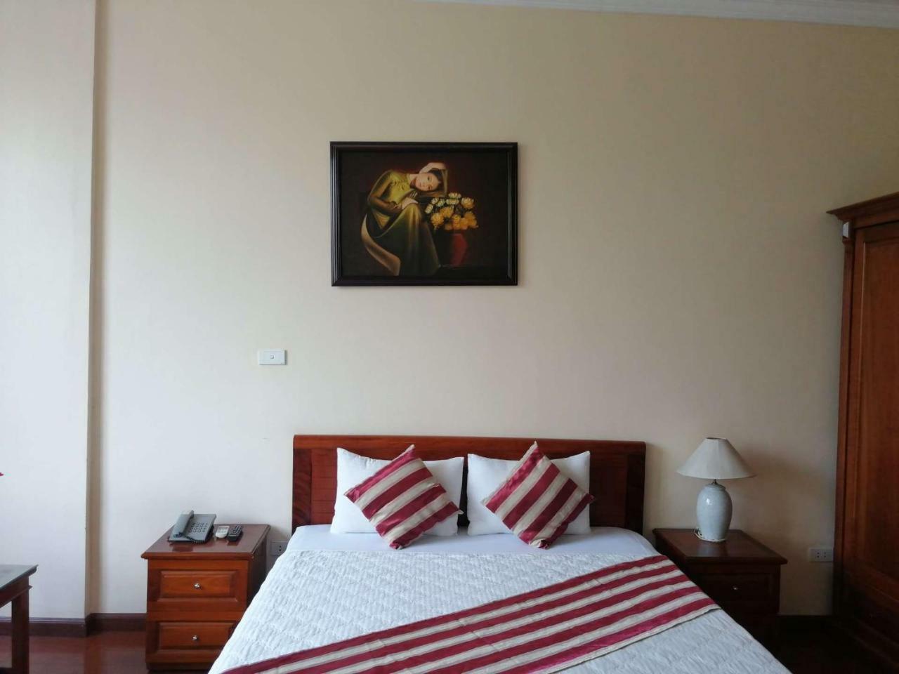 Clover Hanoi Hotel Екстер'єр фото